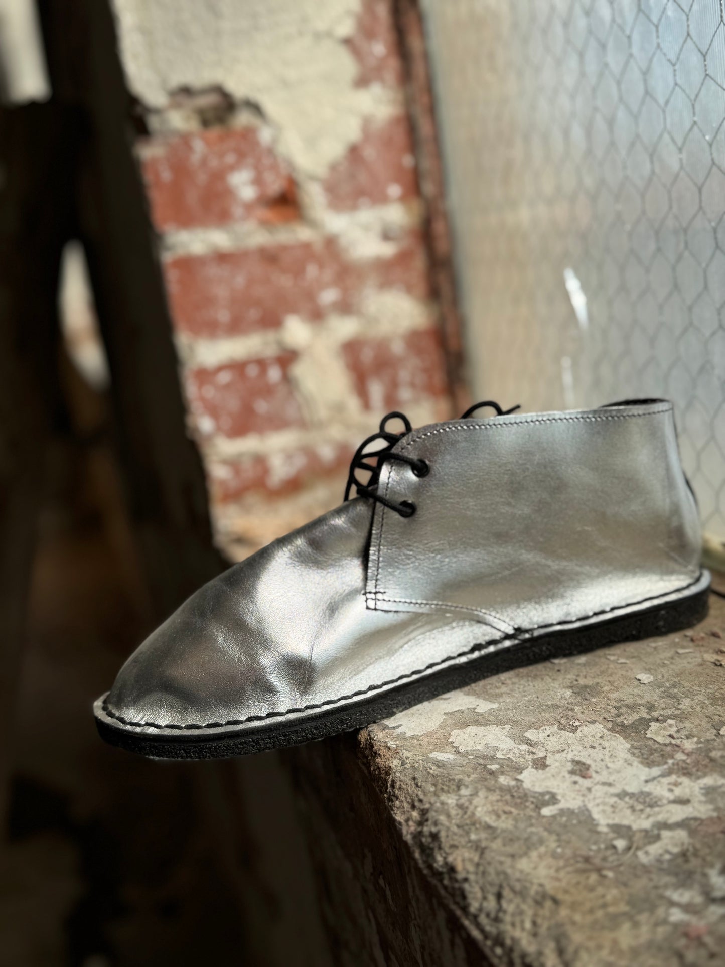 Dimovi Desert Boots - Metallic Silver